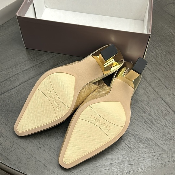 Franco Sarto Women's Milano Pointed Toe Slingback Pump - Picture 3 of 6